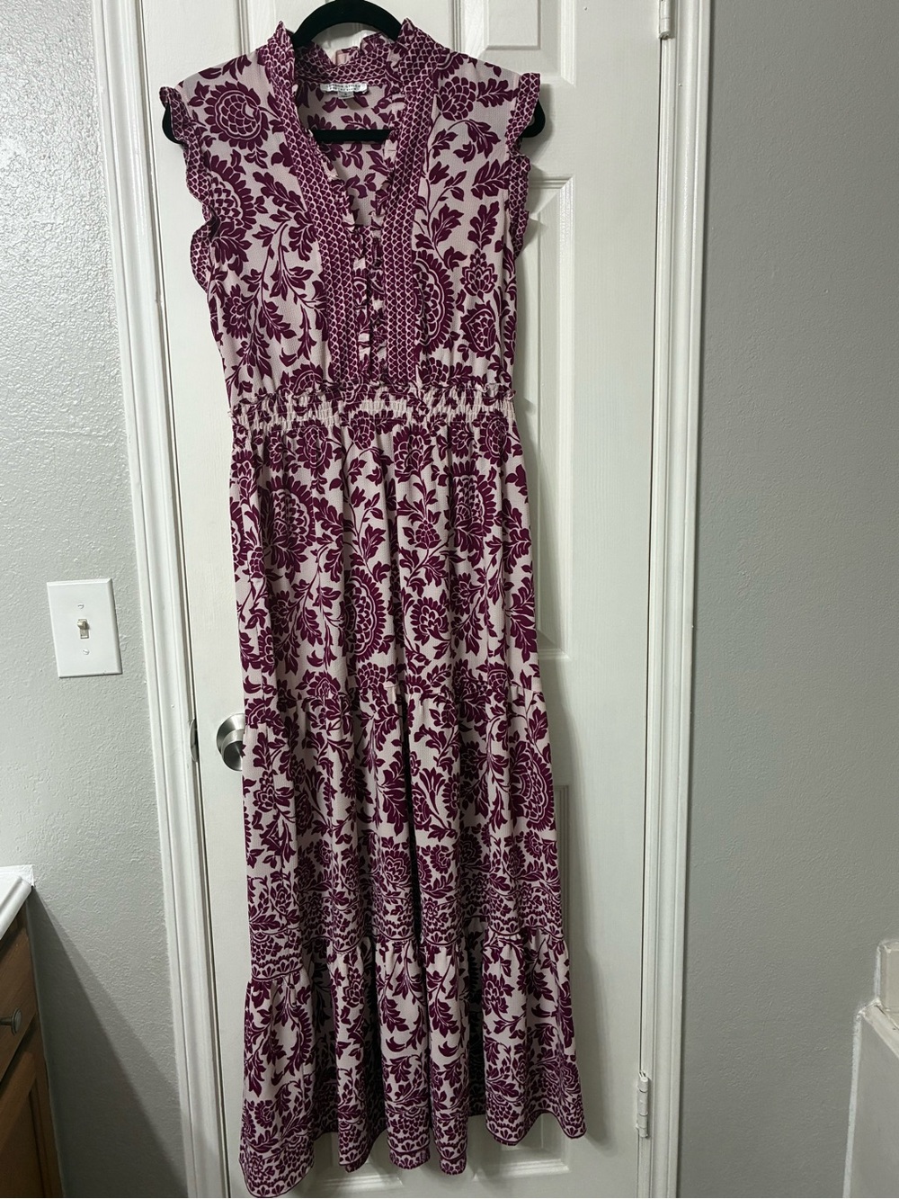 London Style Cream Maxi Dress with Plum Floral Print - Picture 6 of 12